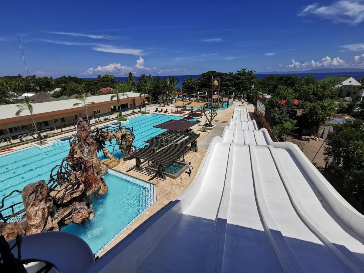 Dumaguete City Port Royale Waterpark Resort מראה חיצוני תמונה