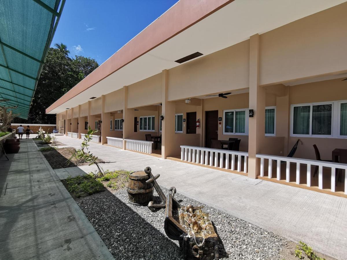 Dumaguete City Port Royale Waterpark Resort מראה חיצוני תמונה